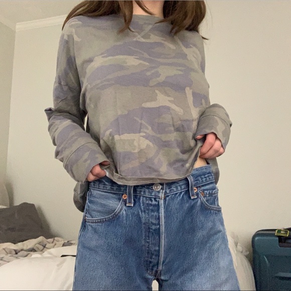 Abercrombie & Fitch Tops - abercrombie & fitch top